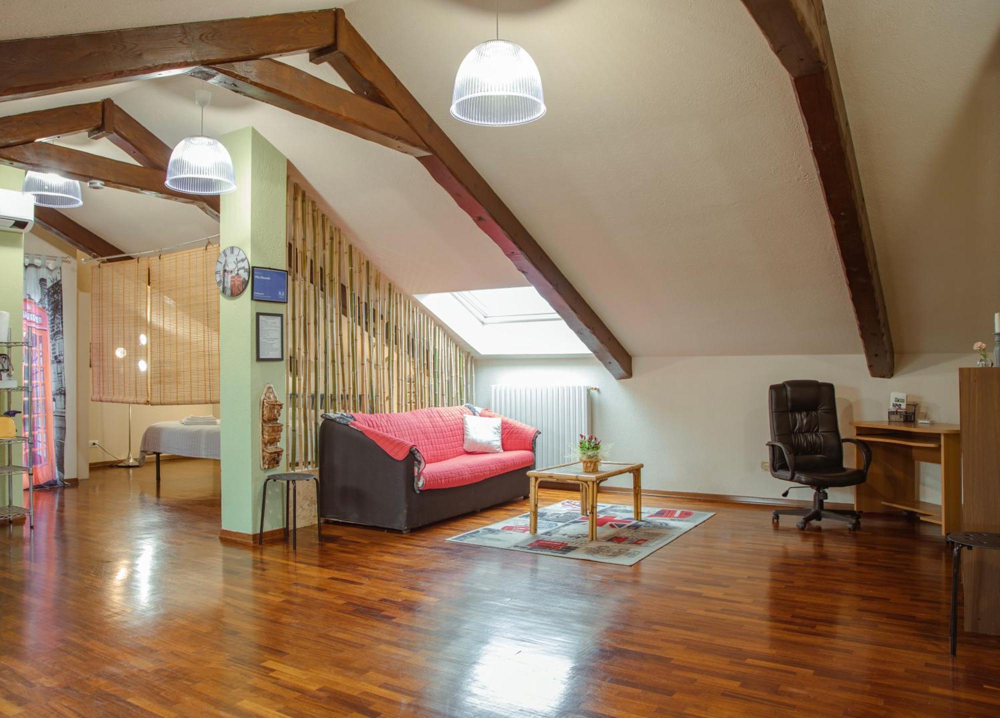 Villa Oleandri Карманьола Екстериор снимка
